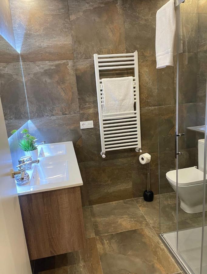 Suite Piscina: Alojamiento Privado con Sofá Cama San Vicente Raspeig Exterior photo
