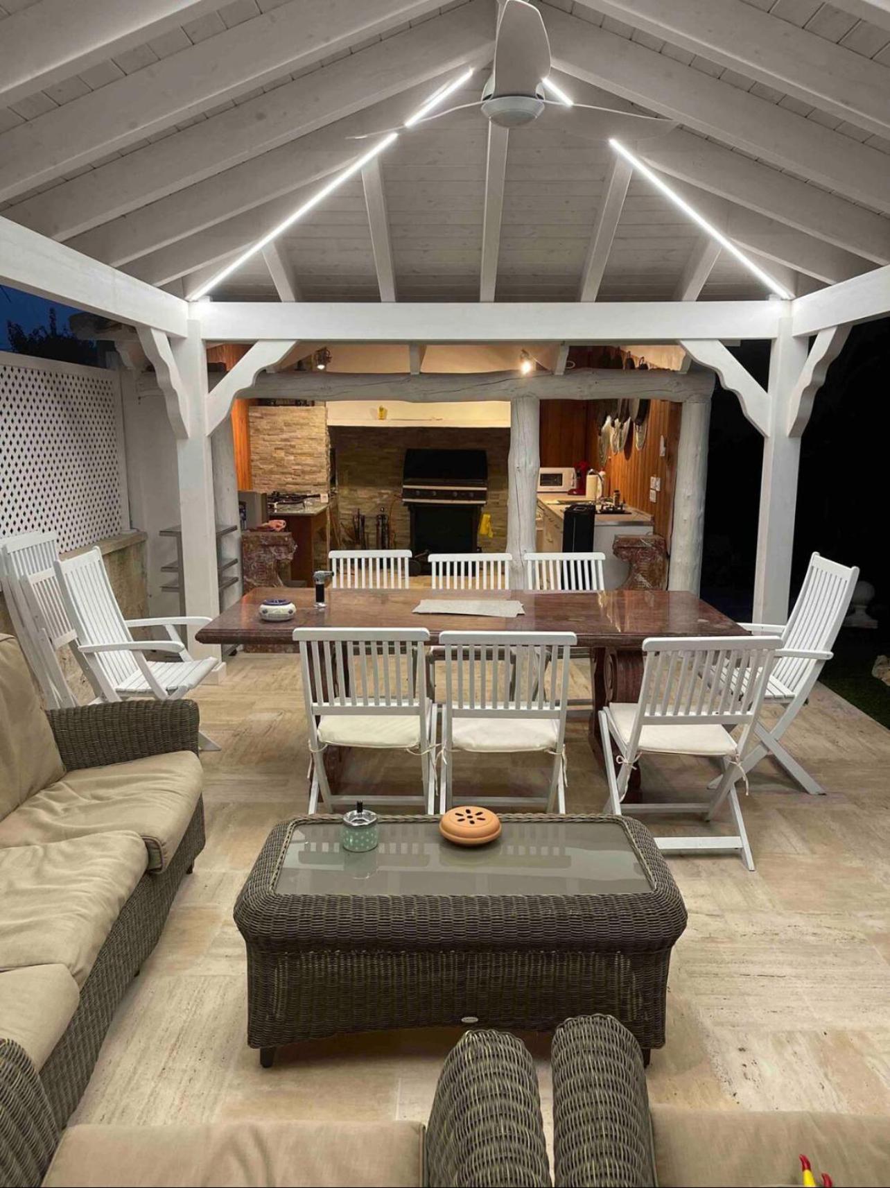 Suite Piscina: Alojamiento Privado con Sofá Cama San Vicente Raspeig Exterior photo